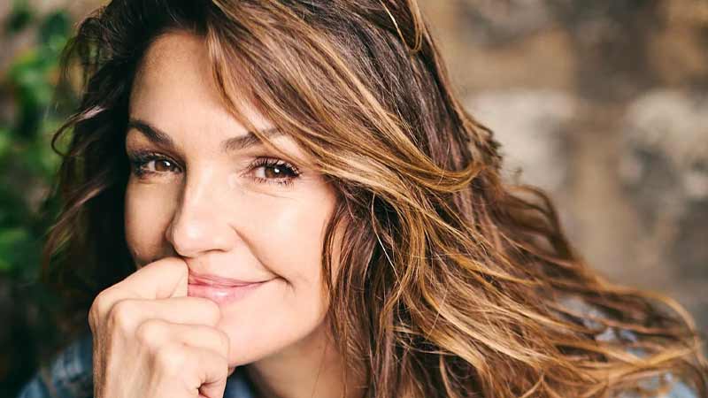 সুইমিংপুল থেকে অচেতন অবস্থায় অভিনেত্রীকে উদ্ধার, হাসপাতালে মৃত্যু