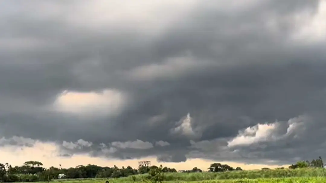 ২৪ ঘণ্টায় ঢাকায় ৪০ মিলিমিটার বৃষ্টি, আজ শুষ্ক আবহাওয়ার আভাস
