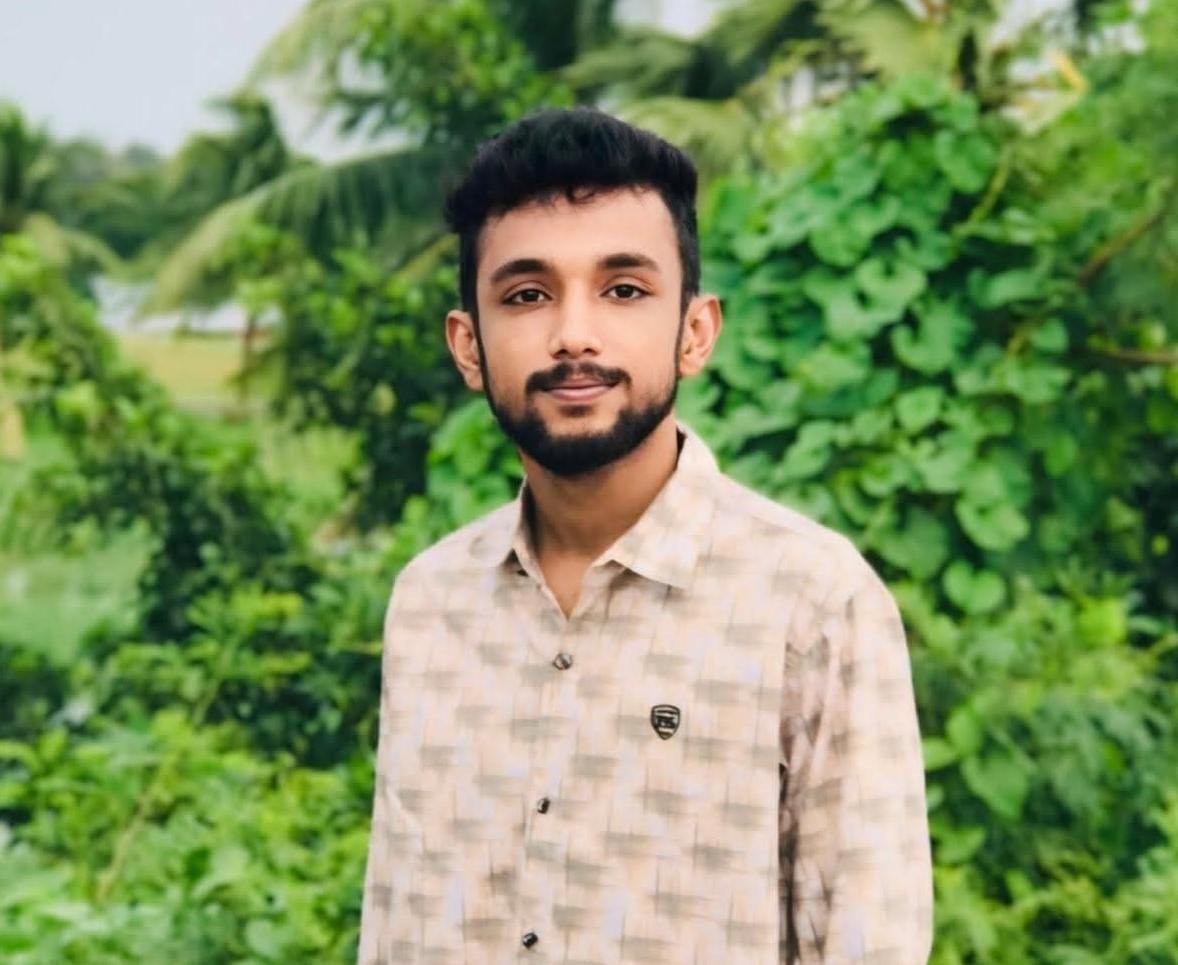 ঢাকা-চট্টগ্রাম মহাসড়কে যুবকের মৃত্যু : স্বজনদের দাবী ছিনতাইকারীর আঘাতে মুত্যু, পুলিশ বলছে সড়ক দুর্ঘটনা
