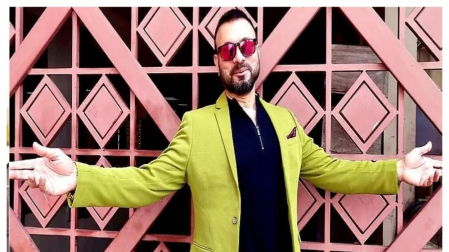 অভিনয় ছেড়ে কেন দেশের বাইরে এই অভিনেতা