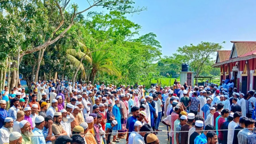 ঈদের বোনাস নিয়ে বাড়ি ফেরা হলো না সোহেলের, লঞ্চ দুর্ঘটনায় মৃত্যু