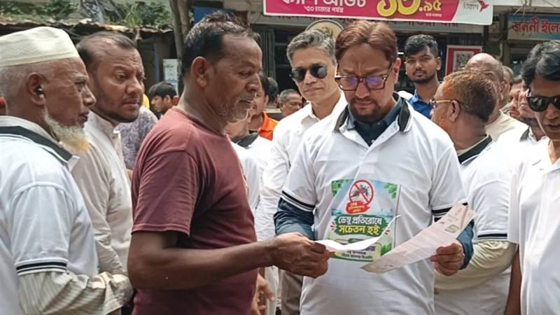 ডেঙ্গু নিয়ন্ত্রণে এডিসের প্রজননস্থল ধ্বংসের আহ্বান চসিক মেয়রের
