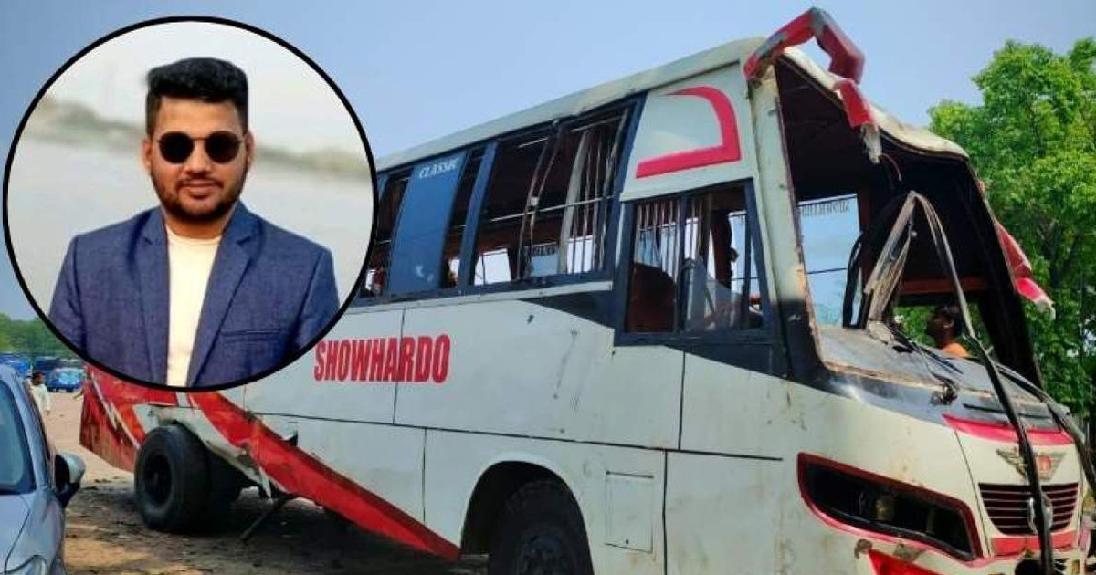 পদ্মা নদীতে বাসডুবি: মাত্র ৫ সেকেন্ডে জীবন বাঁচালেন খাইরুল