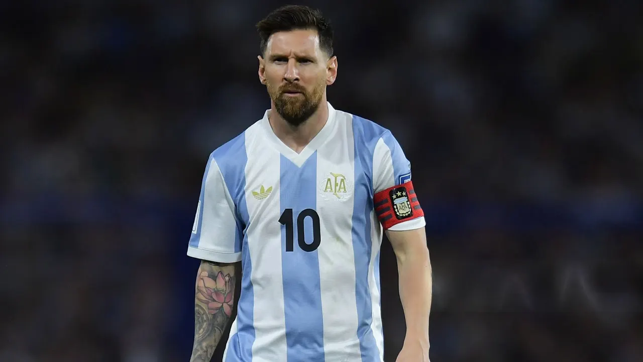 মেসির বিরুদ্ধে প্রতারণার মামলা