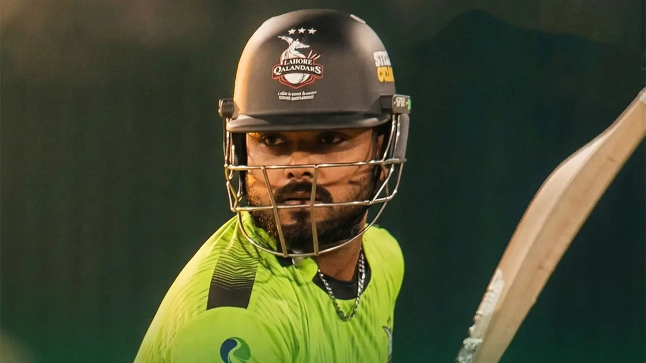 সাত বলে পাঁচ ছক্কা, পিএসএলে ইমনের ব্যাটিং তাণ্ডব