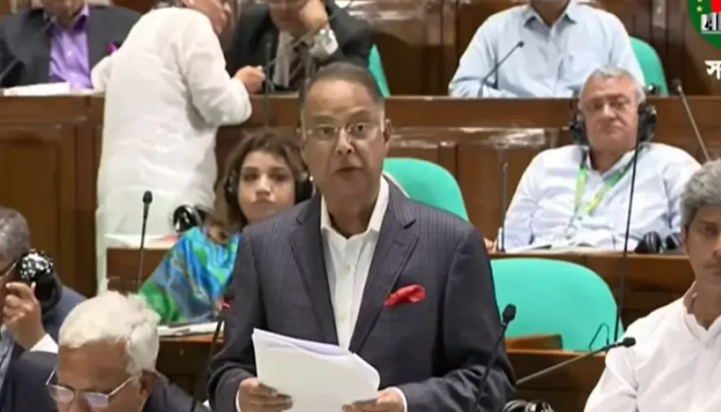 আদানি পাওয়ারের সঙ্গে বিদ্যুৎ চুক্তি পুনর্বিবেচনা করছে সরকার