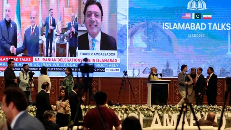 ইসলামাবাদে যুক্তরাষ্ট্র-ইরান বৈঠক: প্রথমদিনের ত্রিপক্ষীয় আলোচনা শেষ