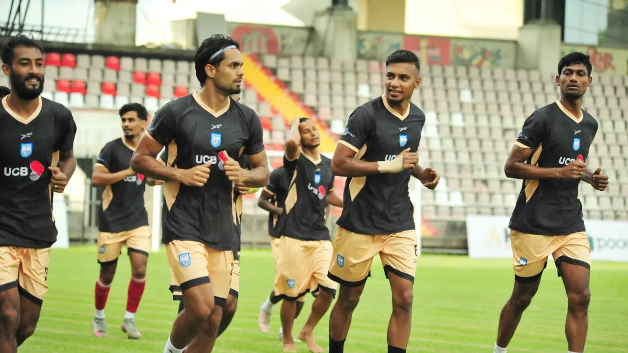 স্কোয়াড থেকে ৬ ফুটবলারকে বাদ দিলেন বাংলাদেশ কোচ