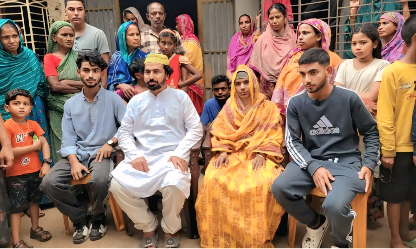 অভিমান পেরিয়ে আপন ঘরে ফেরা