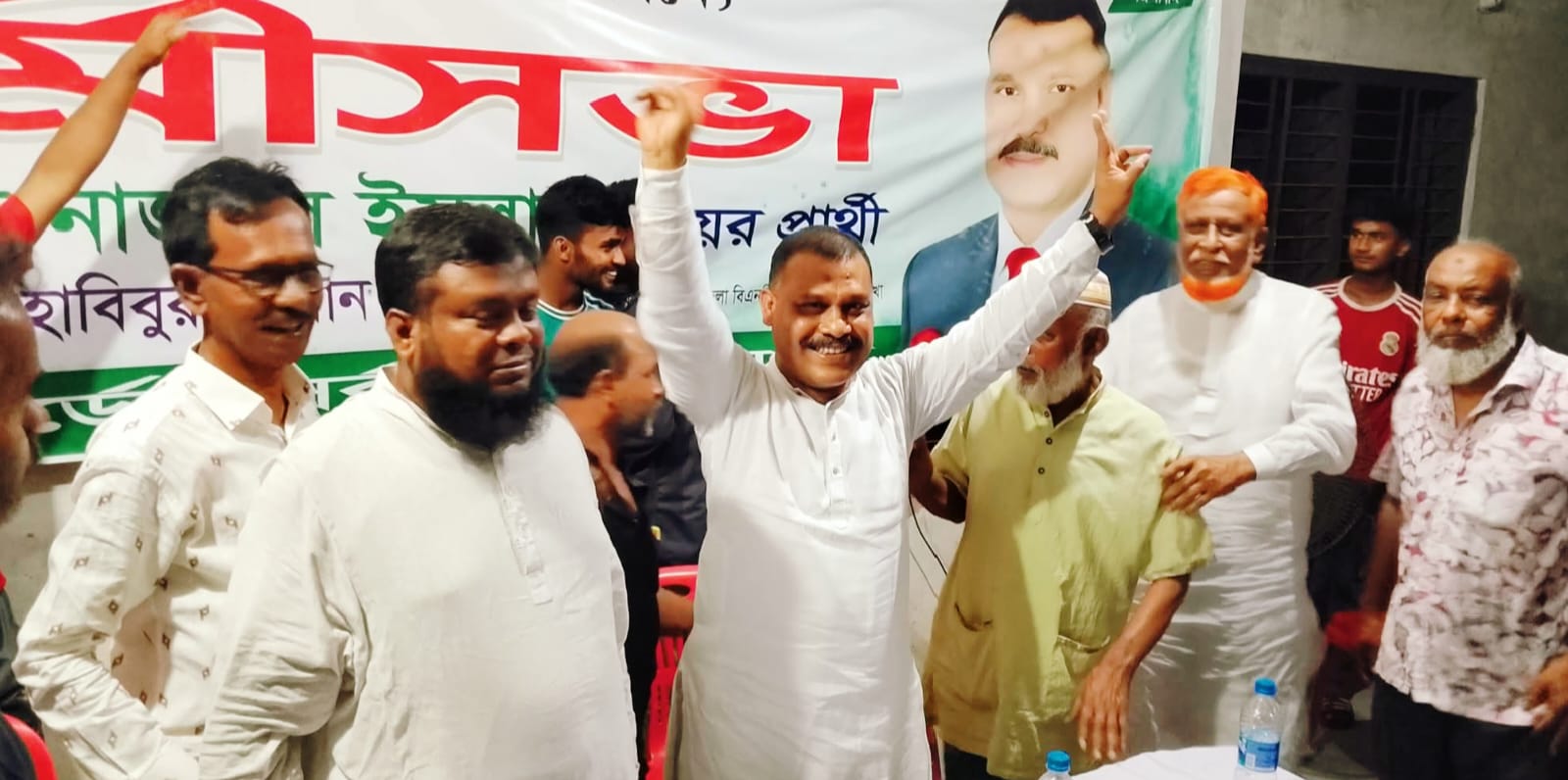 ফরিদপুরে মানুষের পাশে থাকার প্রতিশ্রুতি মেয়র প্রার্থী নাজমুল ইসলামের