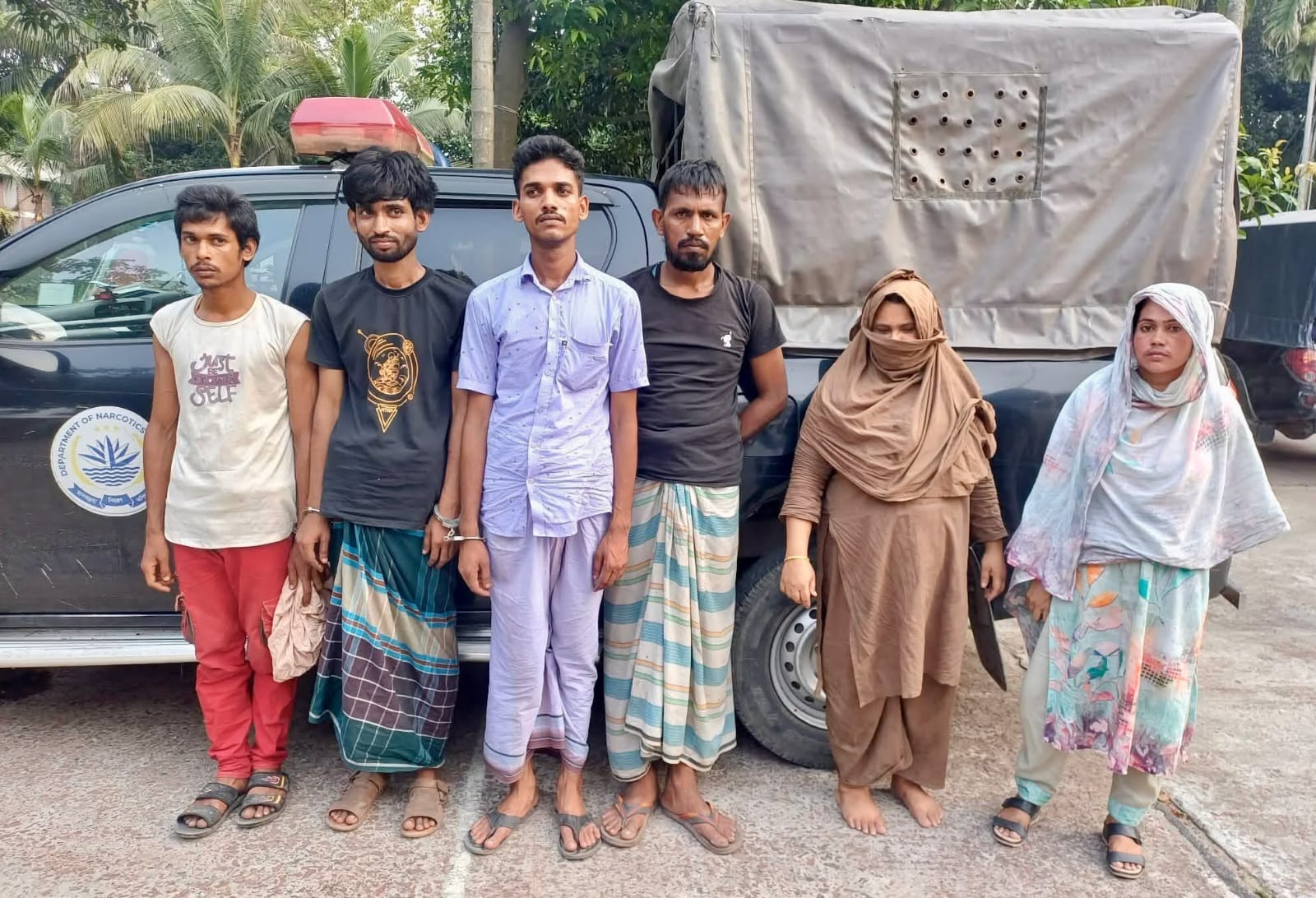 সিংড়ায় মাদকবিরোধী অভিযানে ৬ জন আটক, বিভিন্ন মেয়াদে সাজা