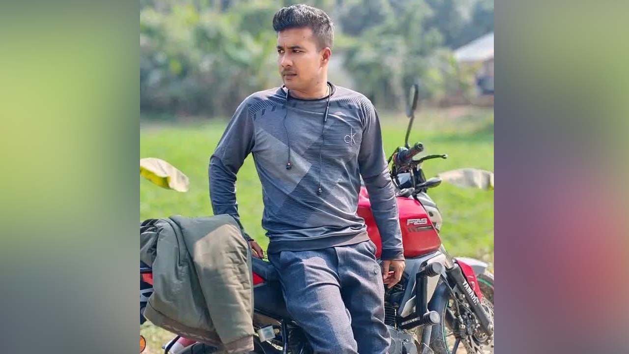 পাঁচবিবিতে বাস-মোটরসাইকেল সংঘর্ষে যুবক নিহত