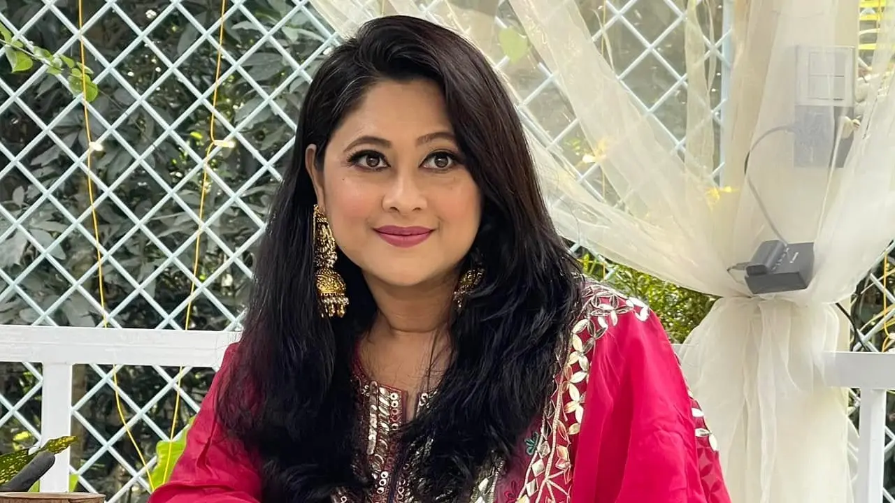 মাতৃত্বের স্ট্রাগল কেমন, আমার কল্পনার বাইরে ছিল : সুমাইয়া শিমু