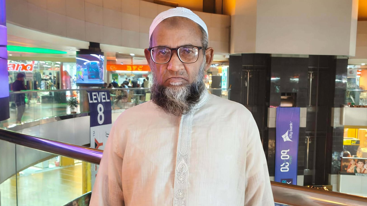 ঢাকায় নিখোঁজ জবি শিক্ষার্থীর বাবা, সন্ধান চায় ছেলে