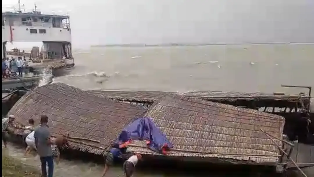 চিলমারীতে ব্রহ্মপুত্রে আকস্মিক ঘূর্ণিঝড়-জলচ্ছ্বাস, ৬০ লাখ টাকার ক্ষতি