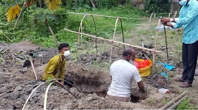 গাইবান্ধায় দাফনের ৮০ দিন পর কবর থেকে বৃদ্ধের লাশ উত্তোলন