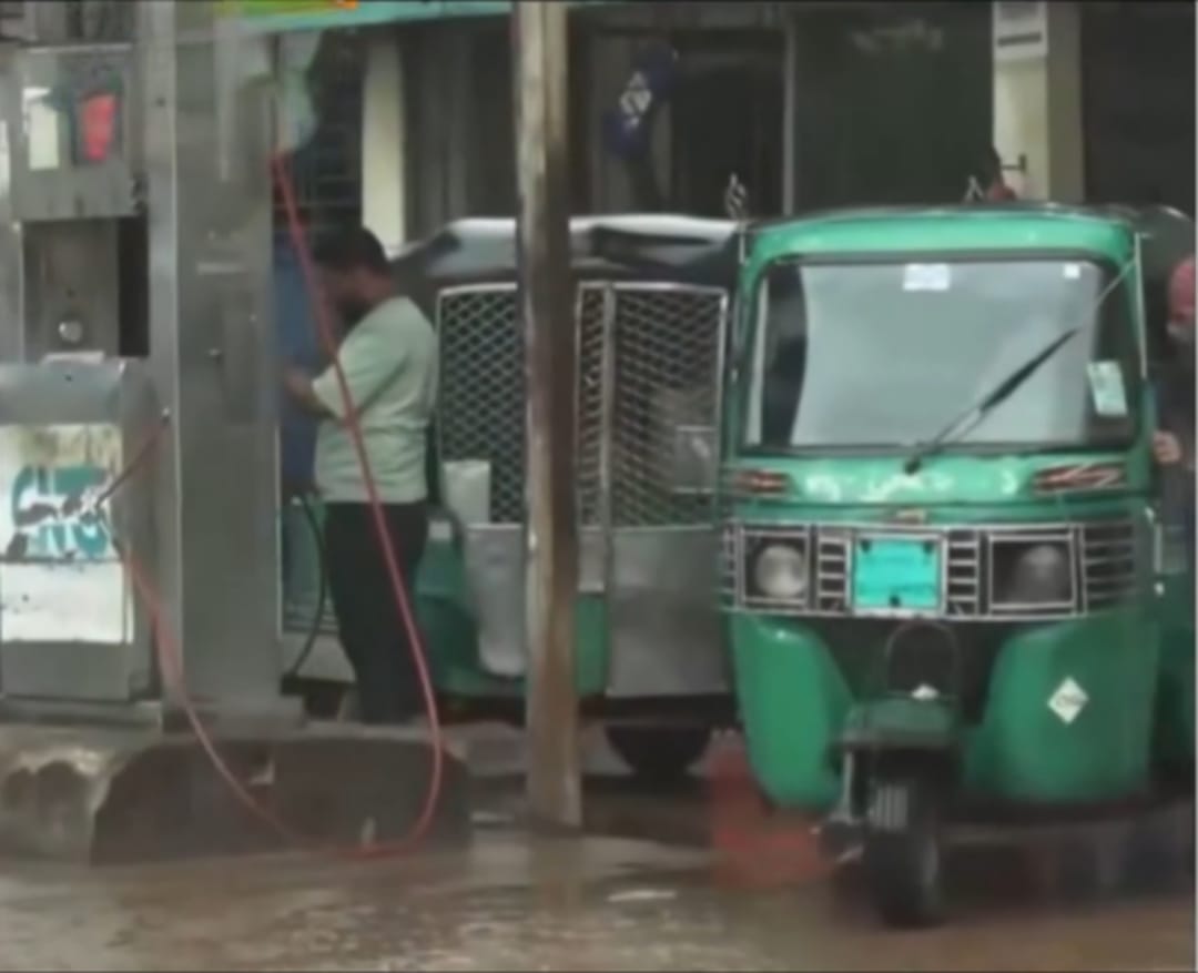 ফেনীতে স্বাভাবিক হতে শুরু করেছে  গ্যাস সরবরাহ, মিলছে স্বস্তি