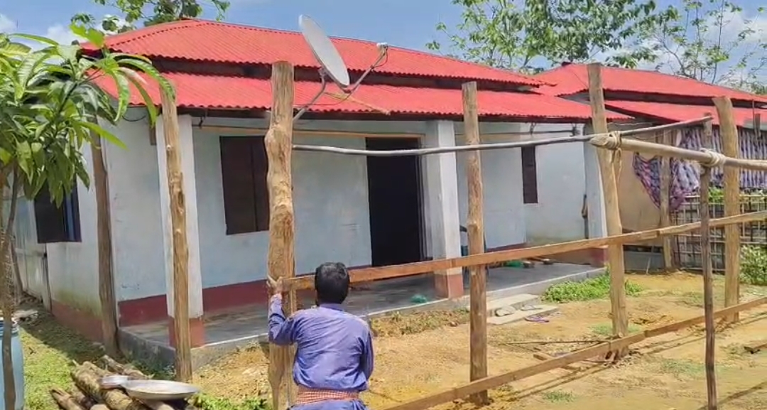 বাঘাইছড়িতে আশ্রয়নের সরকারি ঘর বিক্রি ,নকশা পরিবর্তন করে জমি দখলের অভিযোগ