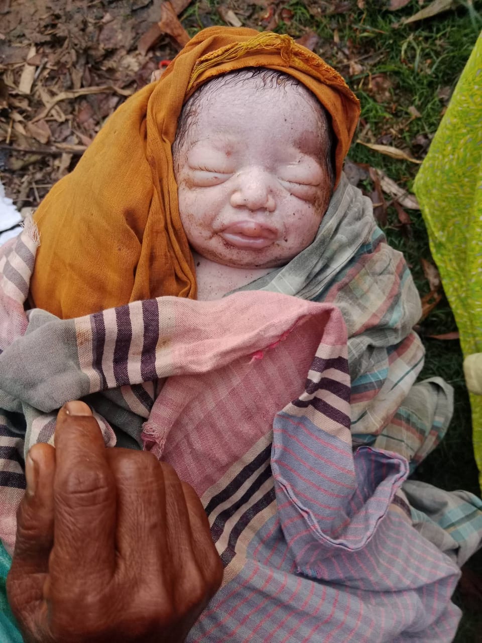 সখীপুরে নবজাতক কন্যা শিশু উদ্ধার