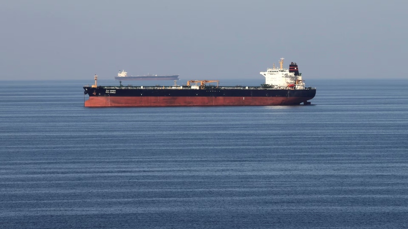 হরমুজ প্রণালি খোলা নাকি বন্ধ, জাহাজ চলাচলের তথ্য যে বার্তা দিচ্ছে