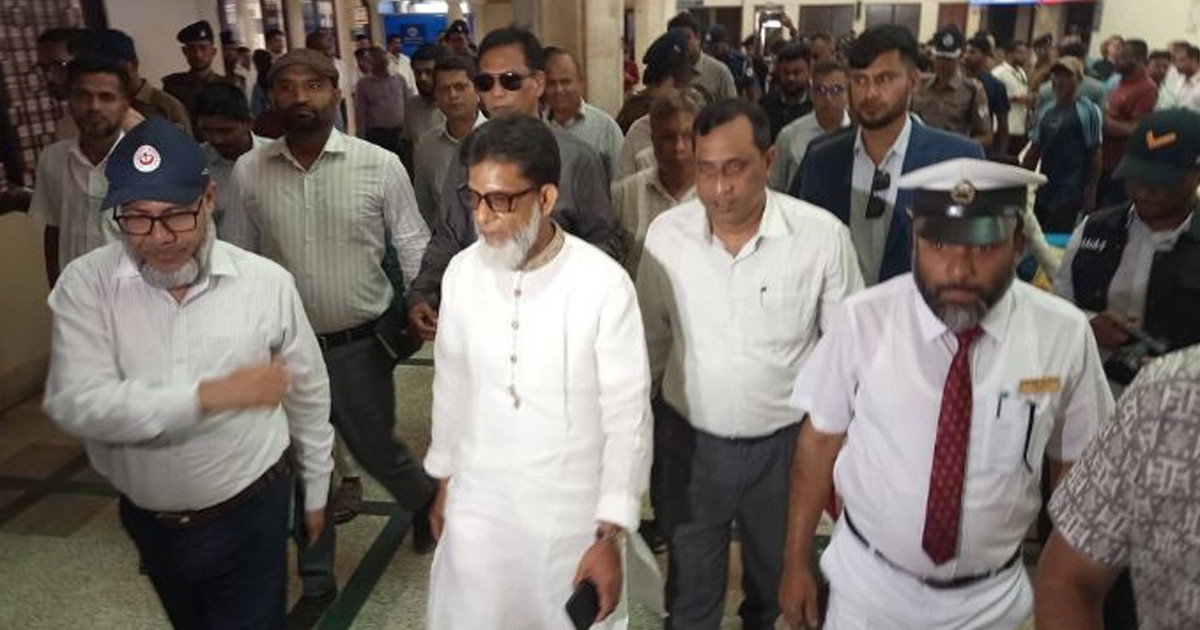 সীমাবদ্ধতার কারণে রেলসেবা উন্নয়ন ধীর, তবে কাজ চলছে: প্রতিমন্ত্রী