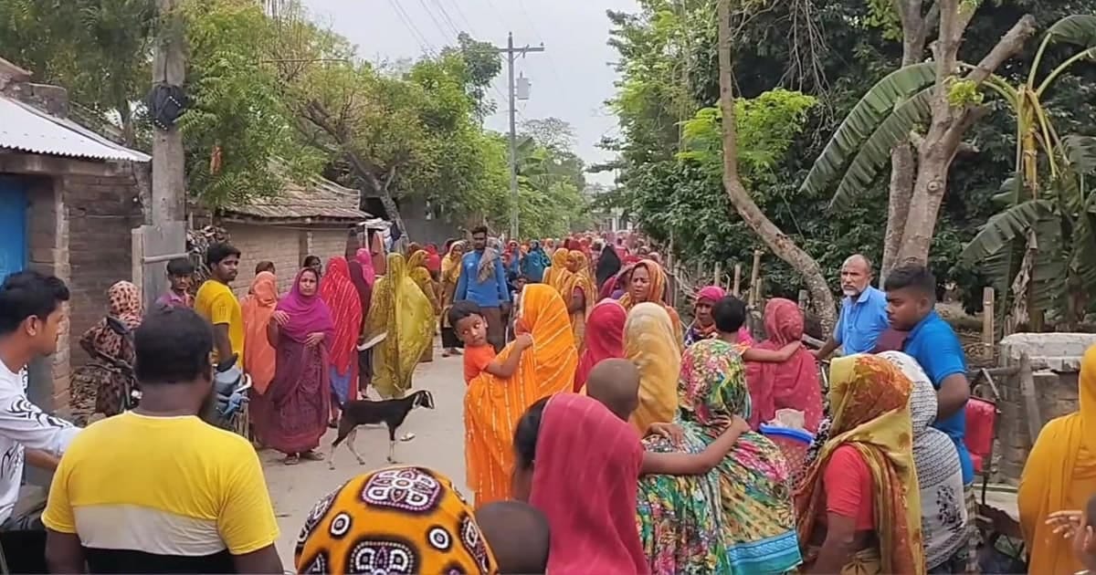 চুয়াডাঙ্গায় ৬ ঘণ্টার ব্যবধানে পানিতে ডুবে দুই শিশুর মৃত্যু, শোকে স্তব্ধ দুই পরিবার