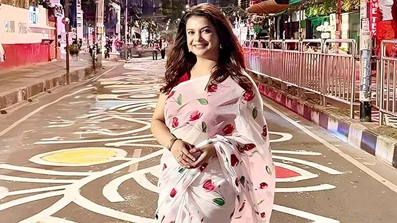 ভিন্ন অভিজ্ঞতার মুখে বৈশাখ উদযাপন করলেন শবনম ফারিয়া