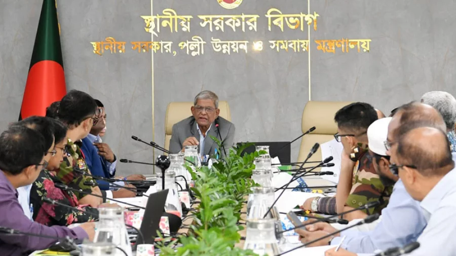 ঢাকার জলাবদ্ধতা নিরসনে কার্যকর উদ্যোগ চান স্থানীয় সরকার মন্ত্রী