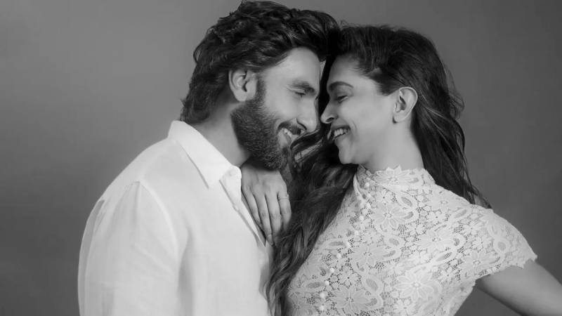 ‘দুয়া’ হলো বড় আপু, রণবীর-দীপিকার ঘরে নতুন অতিথি!