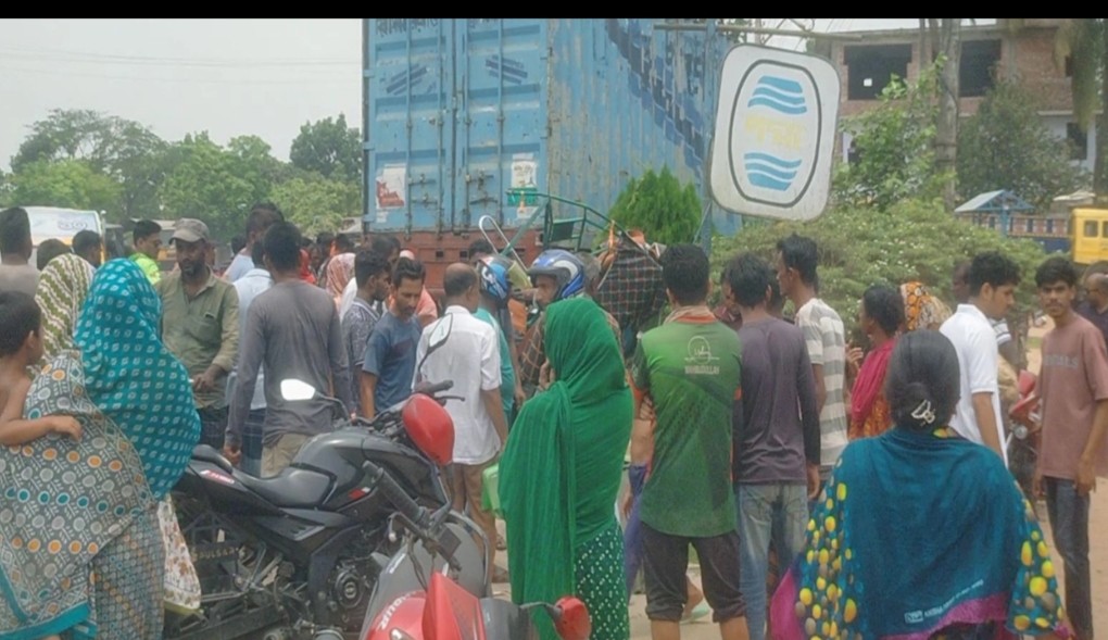 যশোর-খুলনা মহাসড়কে সড়ক  দুর্ঘটনায় শিশুসহ নিহত ৪