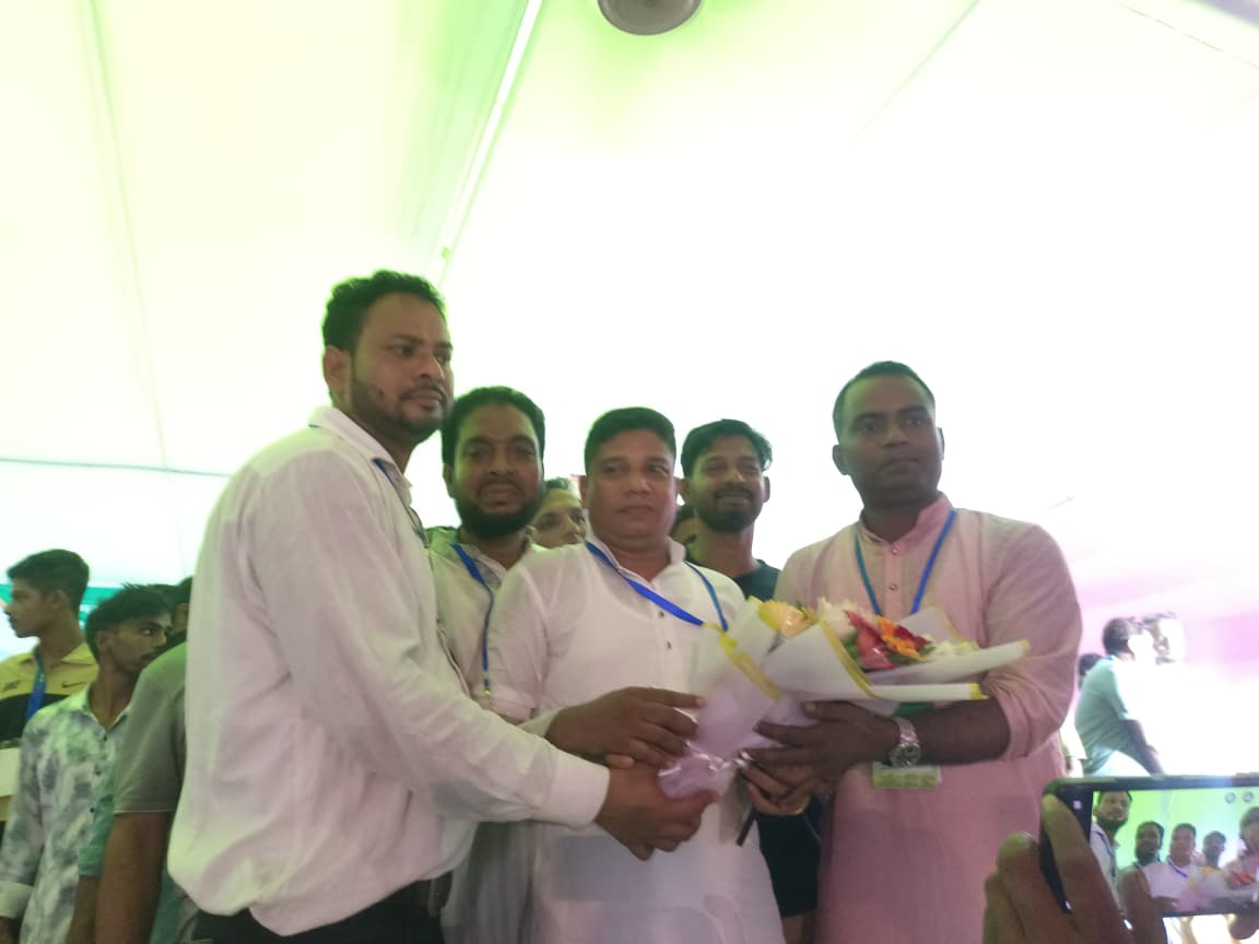 মীরসরাই উপজেলা কৃষক দলের সম্মেলন সভাপতি আশরাফ, সম্পাদক ফারুক নির্বাচিত