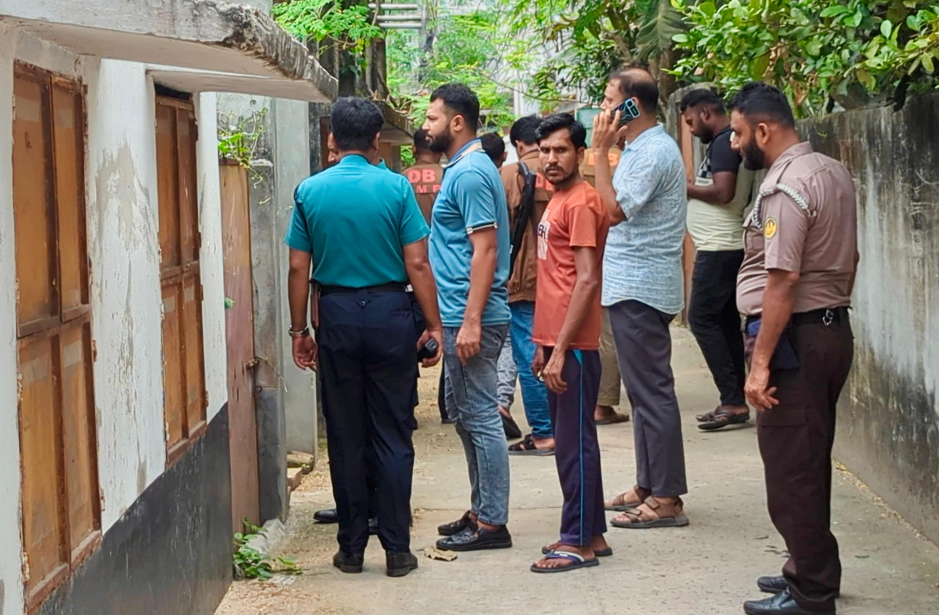 রাজশাহীতে ছেলের হাতে বাবা নিহত