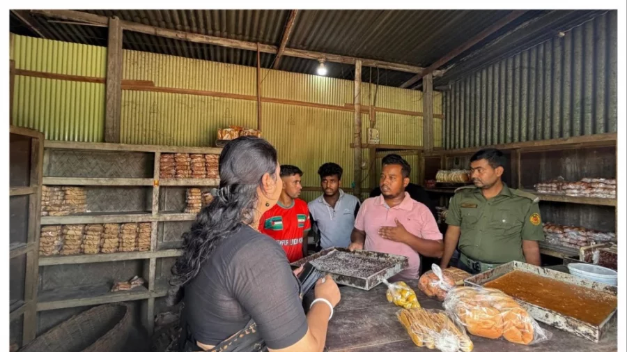 অস্বাস্থ্যকর পরিবেশে বেকারি পণ্য তৈরি, লাখ টাকা জরিমানা
