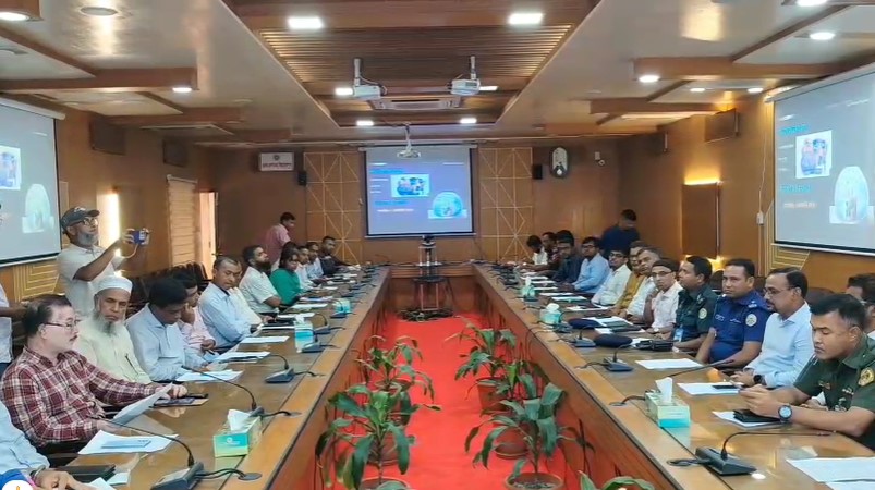সামাজিক যোগাযোগমাধ্যমে বিভ্রান্তিকর তথ্য ও অপপ্রচার রোধে পিরোজপুরে আলোচনা সভা