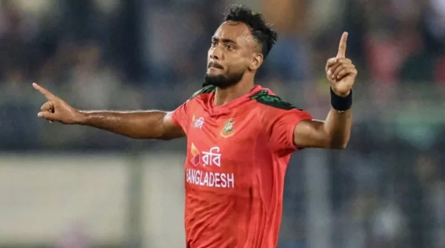 পিএসএলে প্রথমবারের মতো শরিফুল, পেশোয়ারে দুই টাইগার পেসারের জুটি