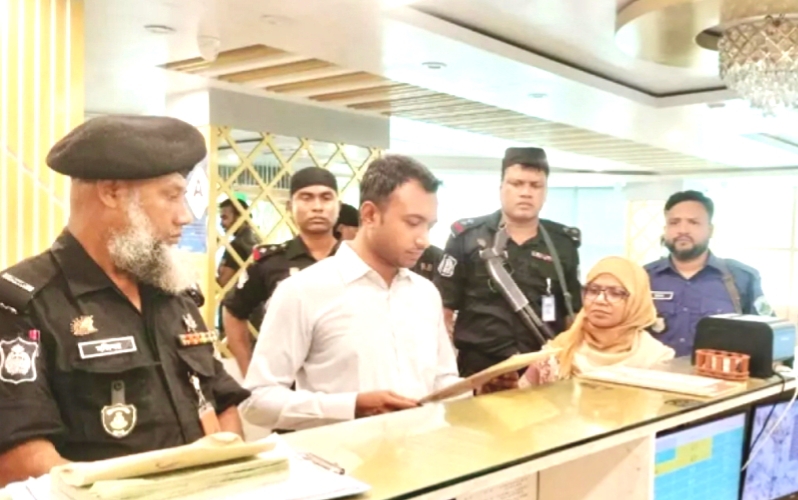 ফাঙ্গাসযুক্ত চালে কাচ্চি, জরিমানা ৪০ হাজার