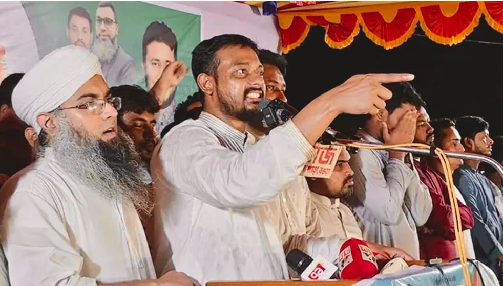 ‘জুলাই ব্যবসায়ী’ হবো, চাঁদাবাজ নই: নাসিরুদ্দিন