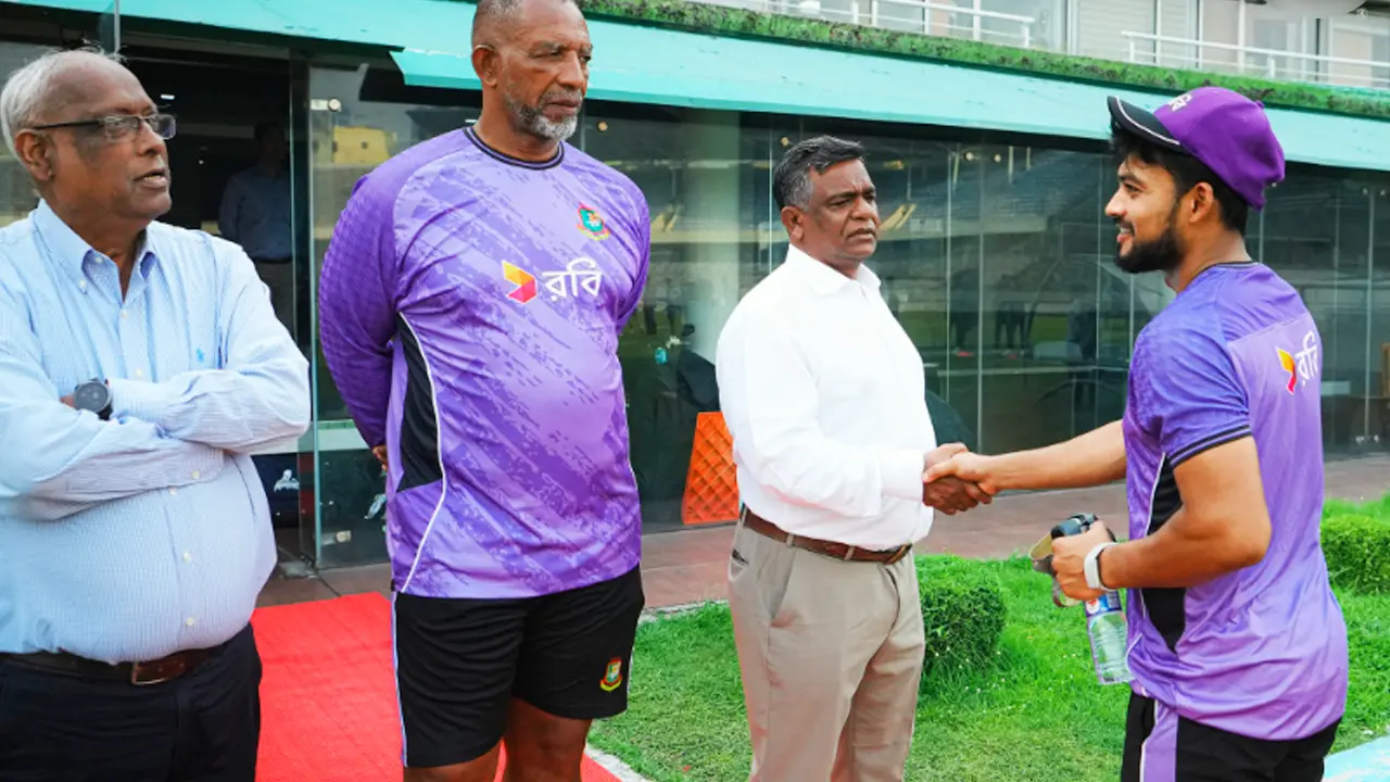 দুপুরে ক্রিকেটারদের সঙ্গে বৈঠকে বসছেন বিসিবি সভাপতি