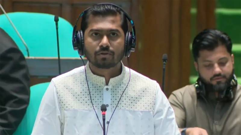 নারী কর্মীদের সুরক্ষায় ১৩ দেশে ২২ ল’ ফার্মের সঙ্গে সরকারের চুক্তি