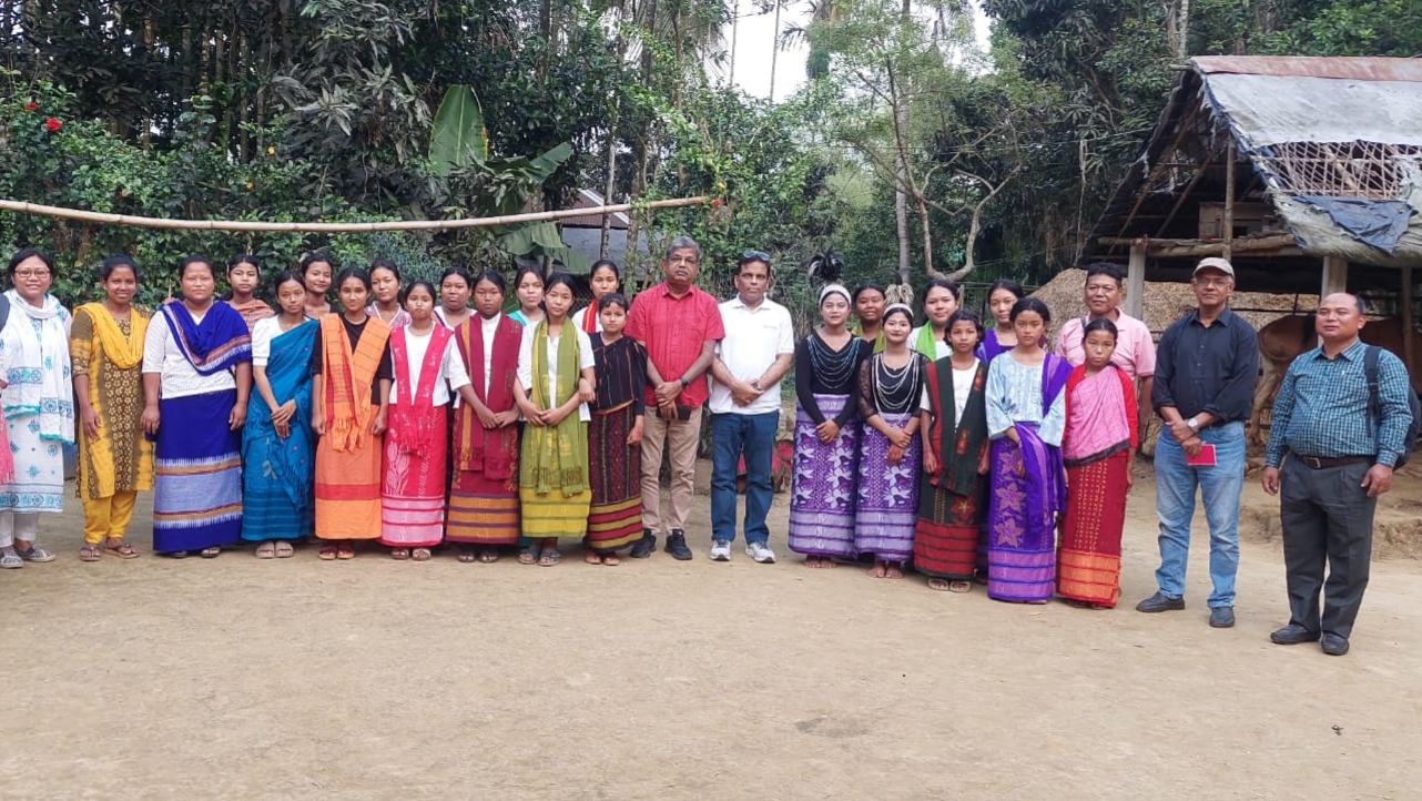 স্ট্রমী ফাউন্ডেশন বাংলাদেশের স্বাবলম্বী উন্নয়ন সমিতির সিডস প্রকল্প পরিদর্শন