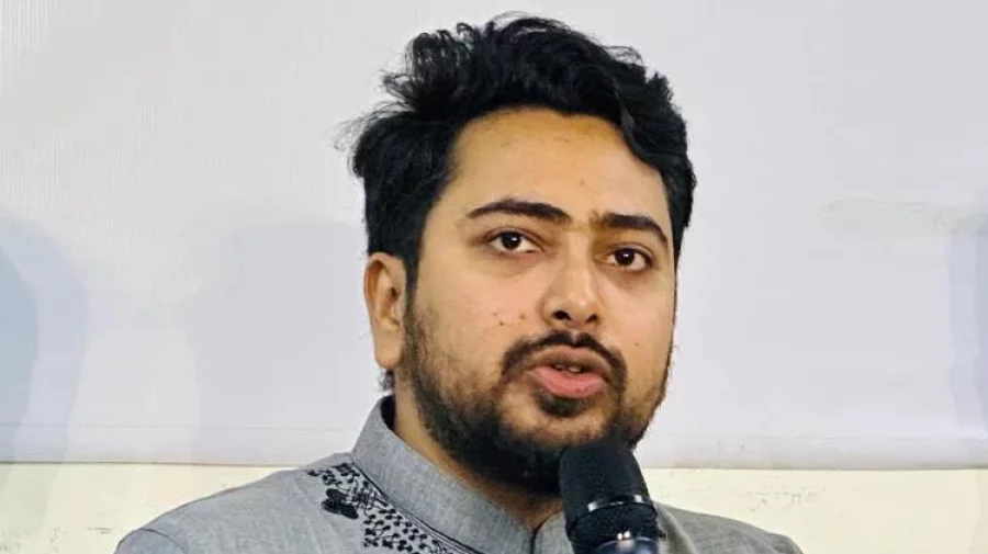 জুলাই বিপ্লবের আকাঙ্ক্ষা বাস্তবায়ন না হলে দুর্বার আন্দোলন: নাহিদ ইসলাম