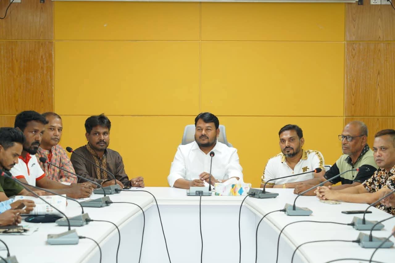 রাজশাহী নগরবাসীর আশা-আকাঙ্খা বাস্তবায়নে কাজ করে যাব- রাসিক প্রশাসক