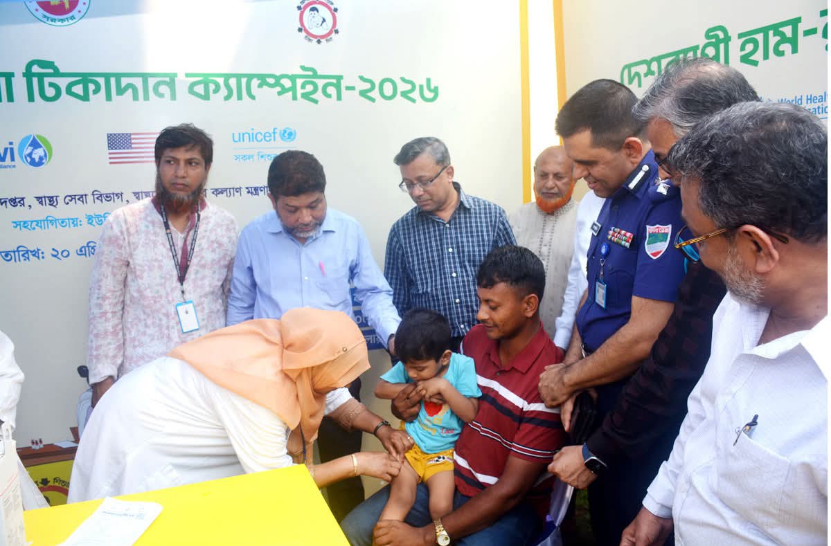 খুলনা বিভাগীয় পর্যায়ে হাম-রুবেলা  টিকাদান ক্যাম্পেইনের উদ্বোধন