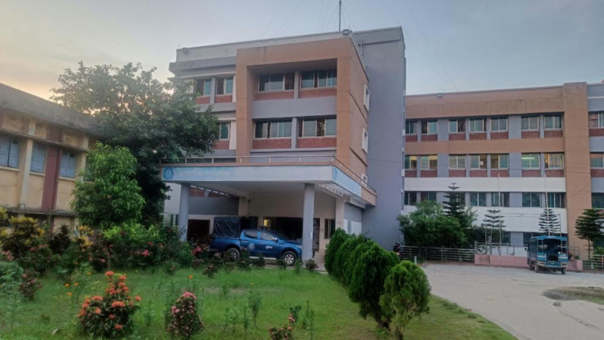 গাইবান্ধায় পরিত্যক্ত ফ্লাওয়ার মিল এলাকা থেকে যুবকের হাত-পা বাঁধা মরদেহ উদ্ধার
