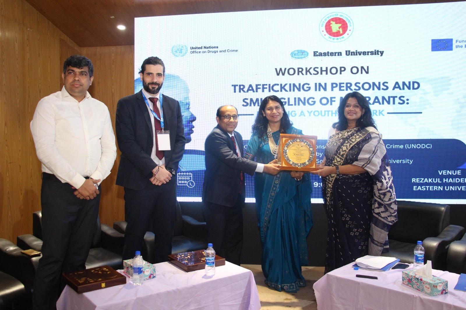 ইস্টার্ন ইউনিভার্সিটিতে মানব পাচার ও অভিবাসী পাচারবিরোধী দিনব্যাপী কর্মশালা অনুষ্ঠিত