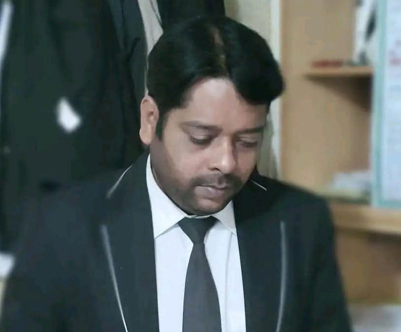 বাগেরহাটে দুর্বৃত্তের ছুরিকাঘাতে আইনজীবী নিহত