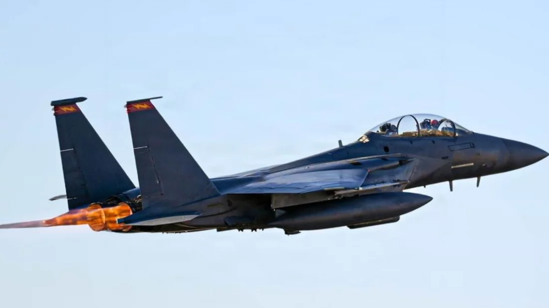 নিখোঁজ পাইলটদের সন্ধান দিলে ১০ বিলিয়ন ইরানিয়ান তোমান পুরস্কার ঘোষণা