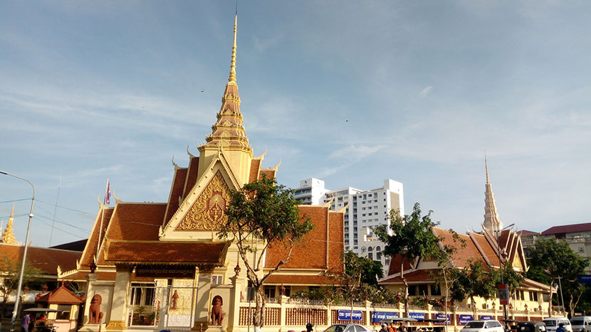 কম্বোডিয়ায় অনিয়মিত বাংলাদেশিদের দেশে ফেরার সুযোগ