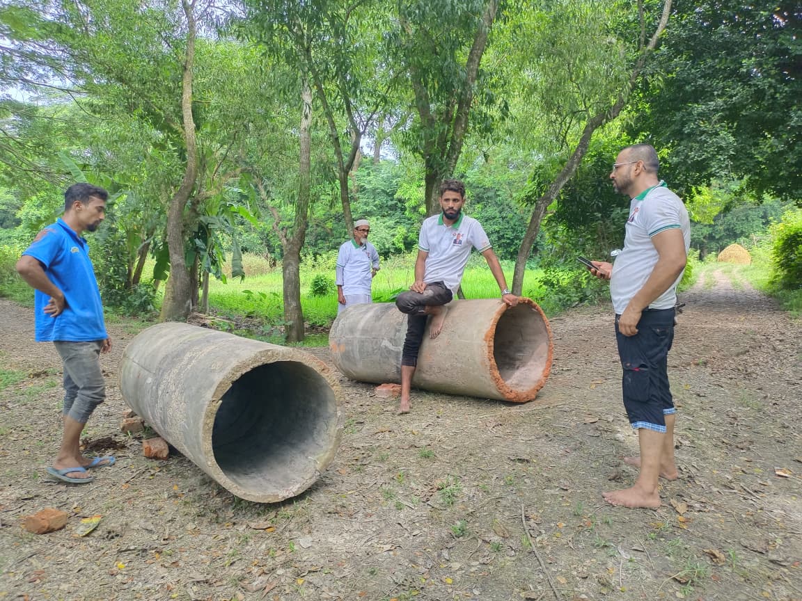 খাল, রাস্তা,সংস্কার বৃক্ষরোপণ এখন প্রতিদিনের রুটিন - আশরাফ উদ্দিন