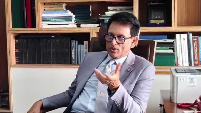 বৈশ্বিক জ্বালানি সংকট মোকাবিলায় স্কুলে ‘হাইব্রিড’ ক্লাসের সম্ভাবনা